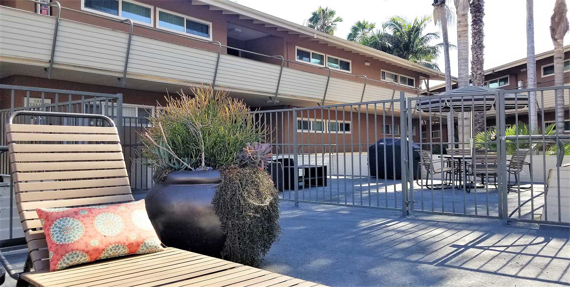 Terraces at South Pasadena community pool photo